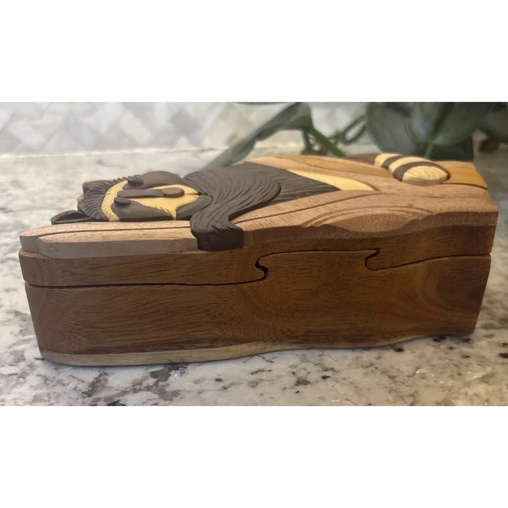 Hand crafted 3D Intarsia Wood Art RACCOON Puzzle Wooden Box Wild‎ Animal